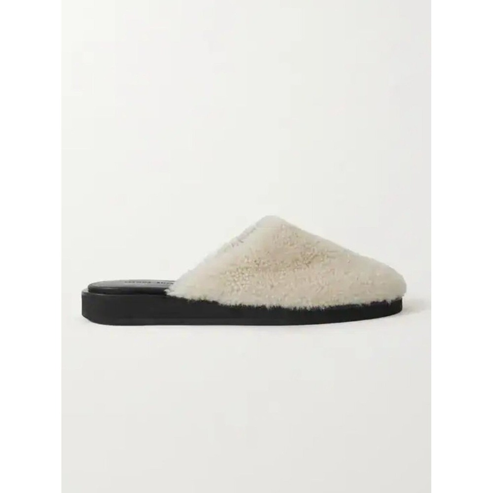 Magda Butrym‎ Shearling Slide Sherpa Slippers in Ivory Size 38 (7.5 US)